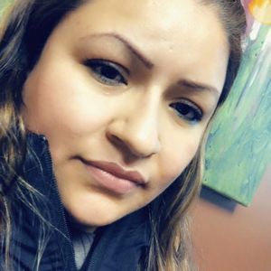 Meet your Posher, Mayra